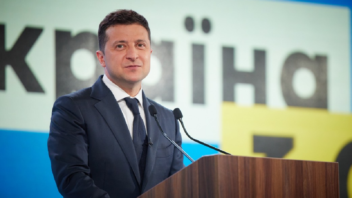 Зеленський ввів у дію Стратегію комунікації з питань євроатлантичної інтеграції України на період до 2025 року. Експерт розповів мету документа